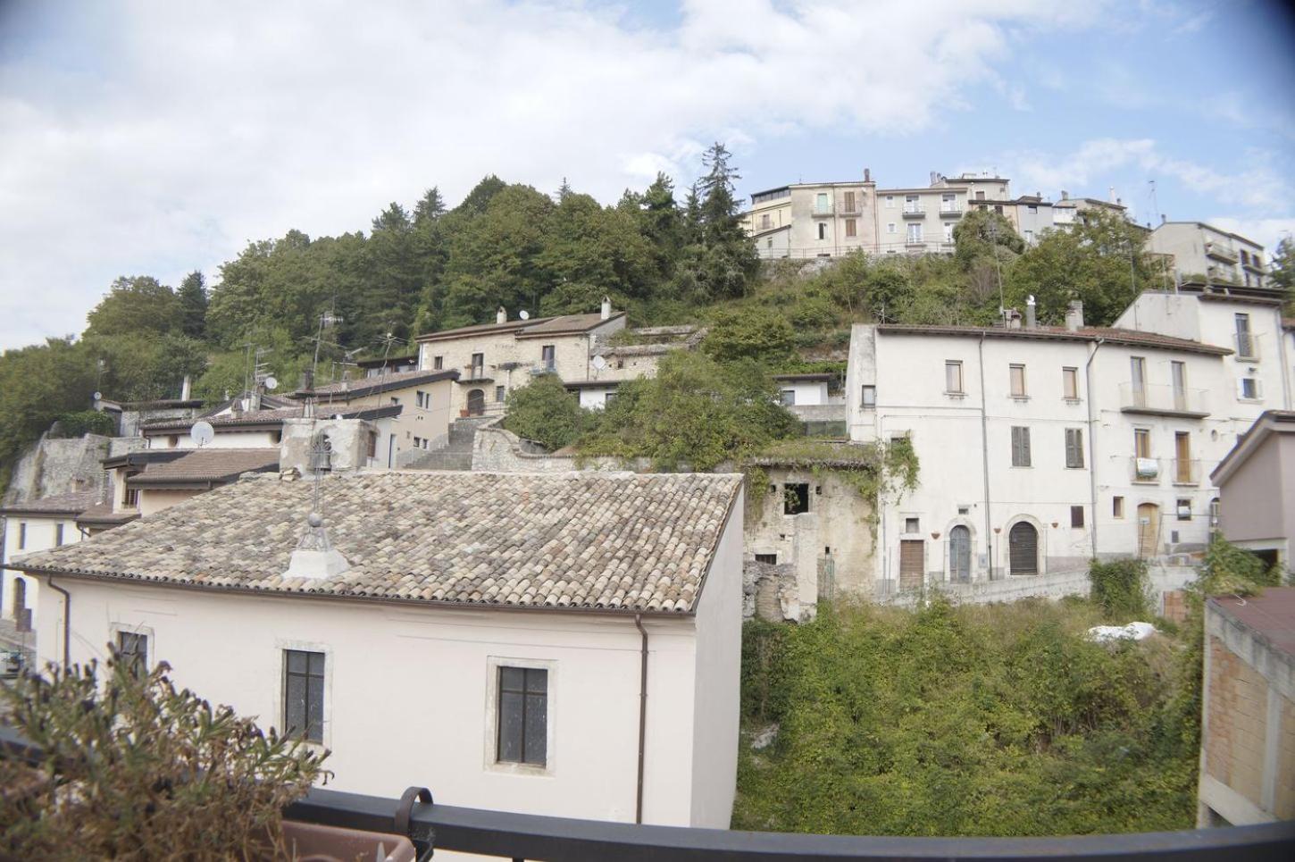 Casa Vacanze Donna Lucia Castel Di Sangro Buitenkant foto